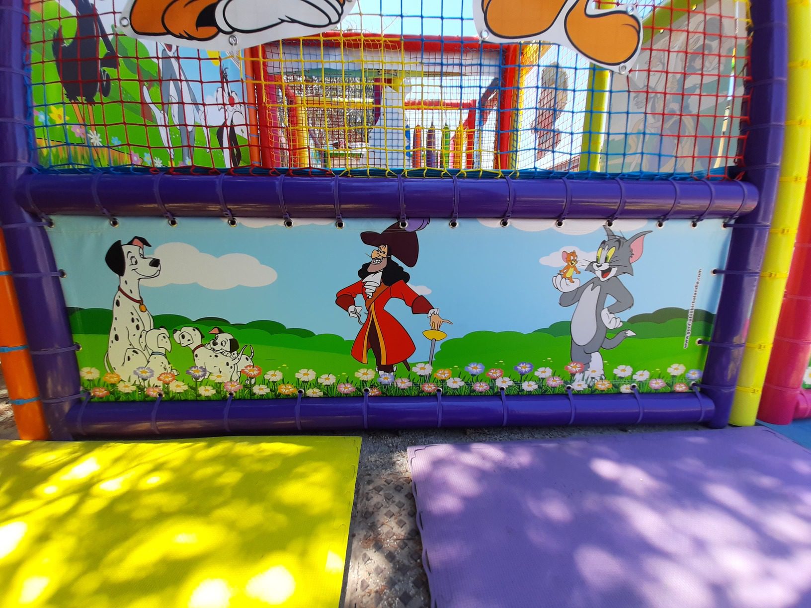 66ab58de029421a81888e1df_Playground Svizzera (19)
