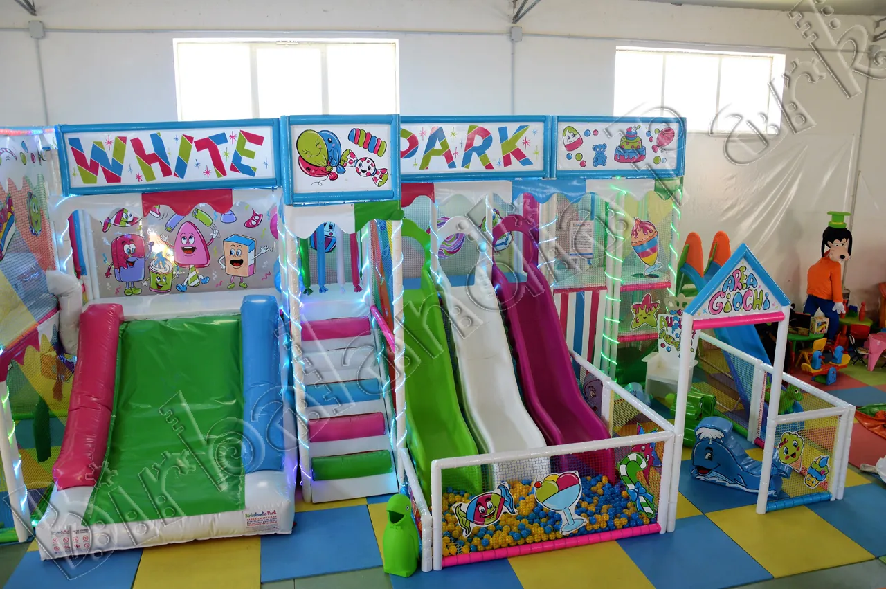 5ef22f57d54b950a2190b49e_WHITEPARK5