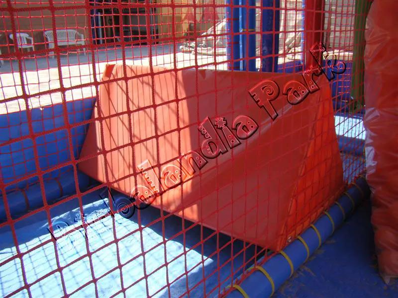 5efa1833248465b3a050a254_scivoloplayacquarioR