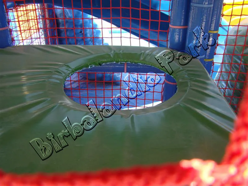 5efa1835b3dc2ef64529863c_scivoloplayacquarioE