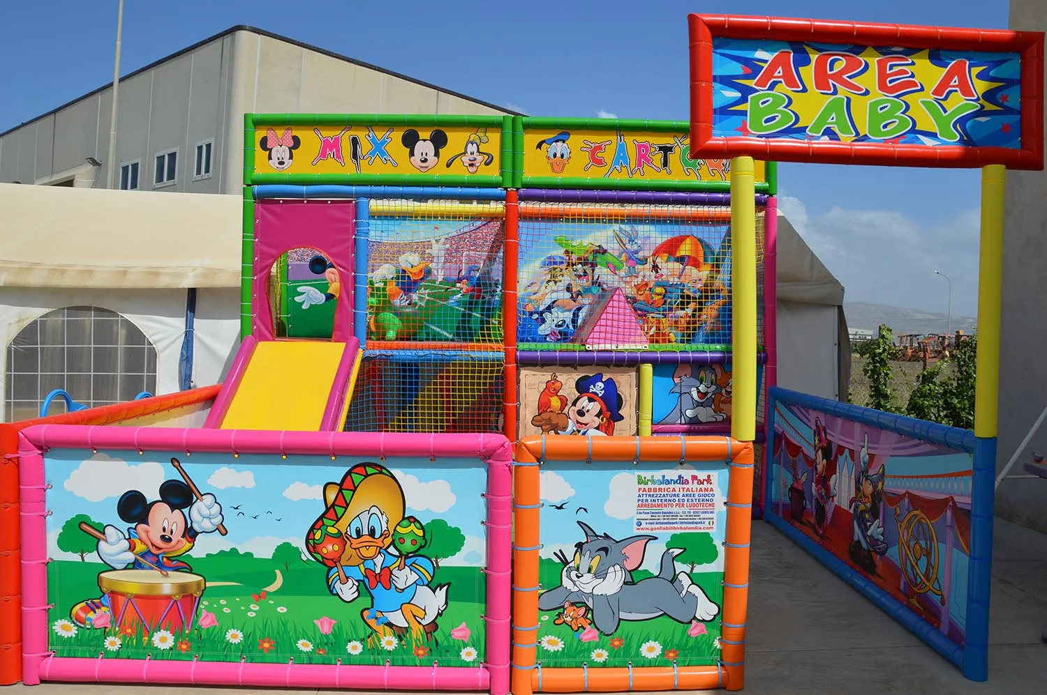 62a3263172be6c3b4f95f952_Playground (5)