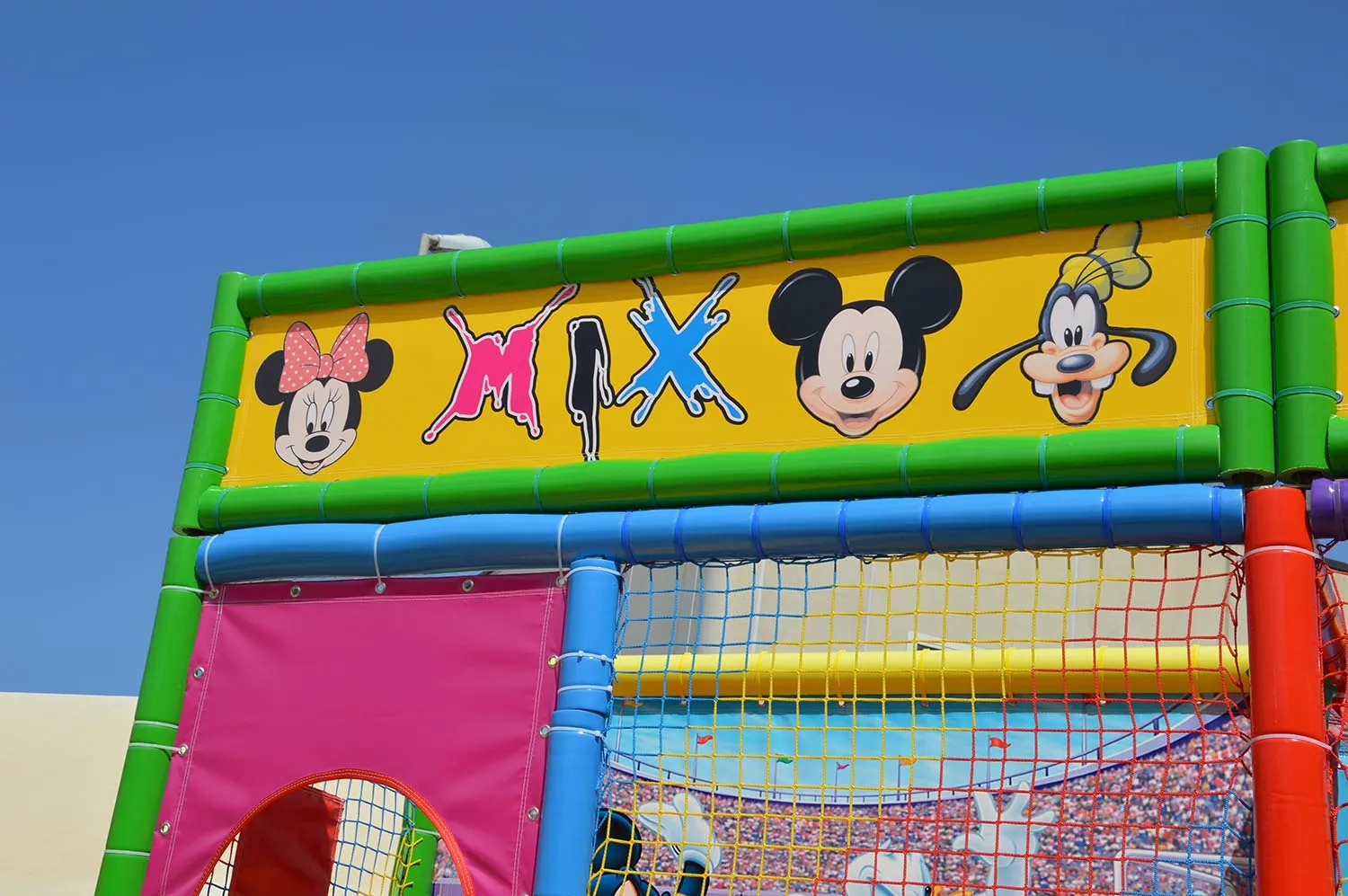62a3263d0b310949577eb47e_Playground (10)