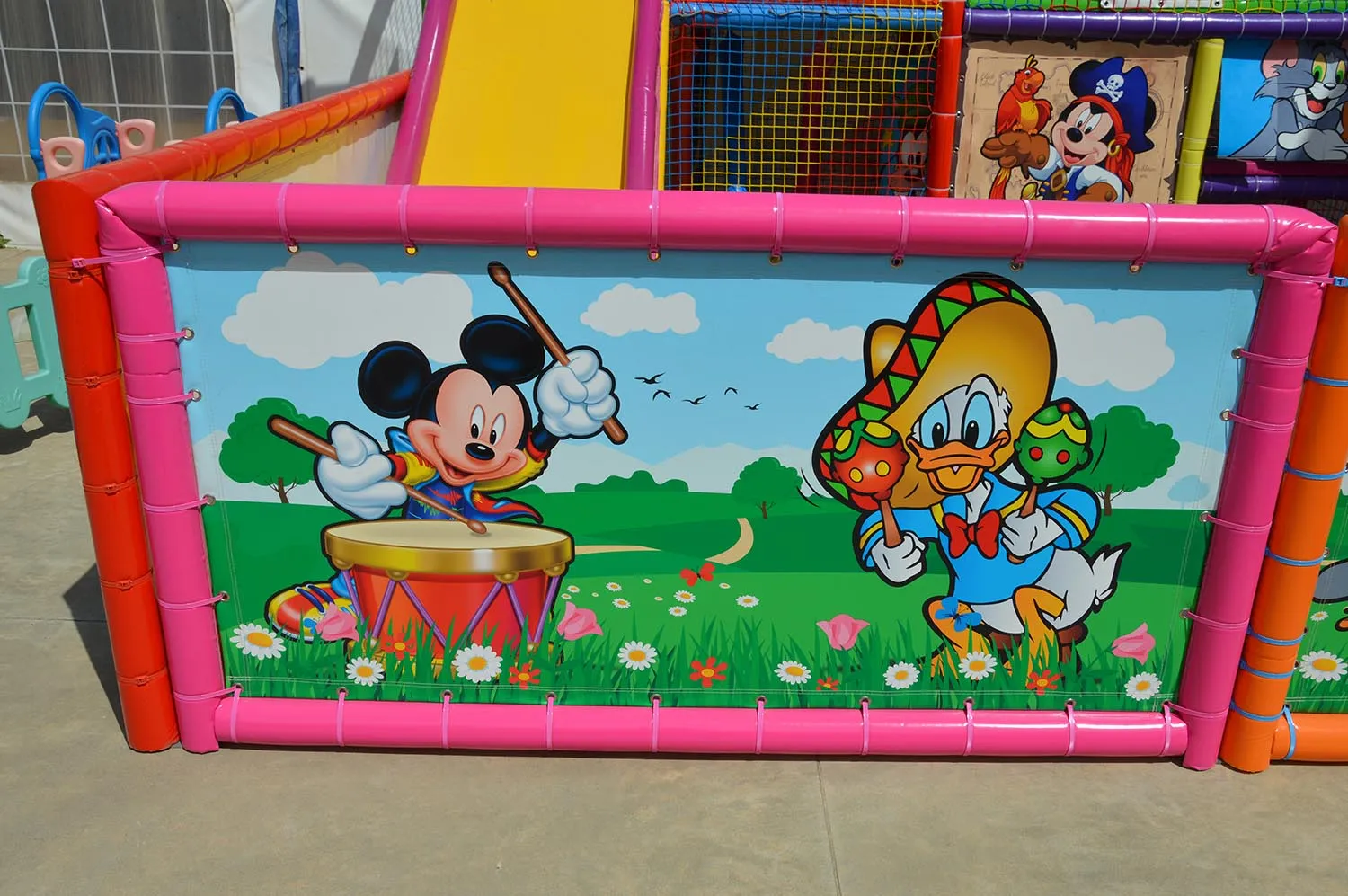 62a32971fc691b34b03a5c24_Playground (18)