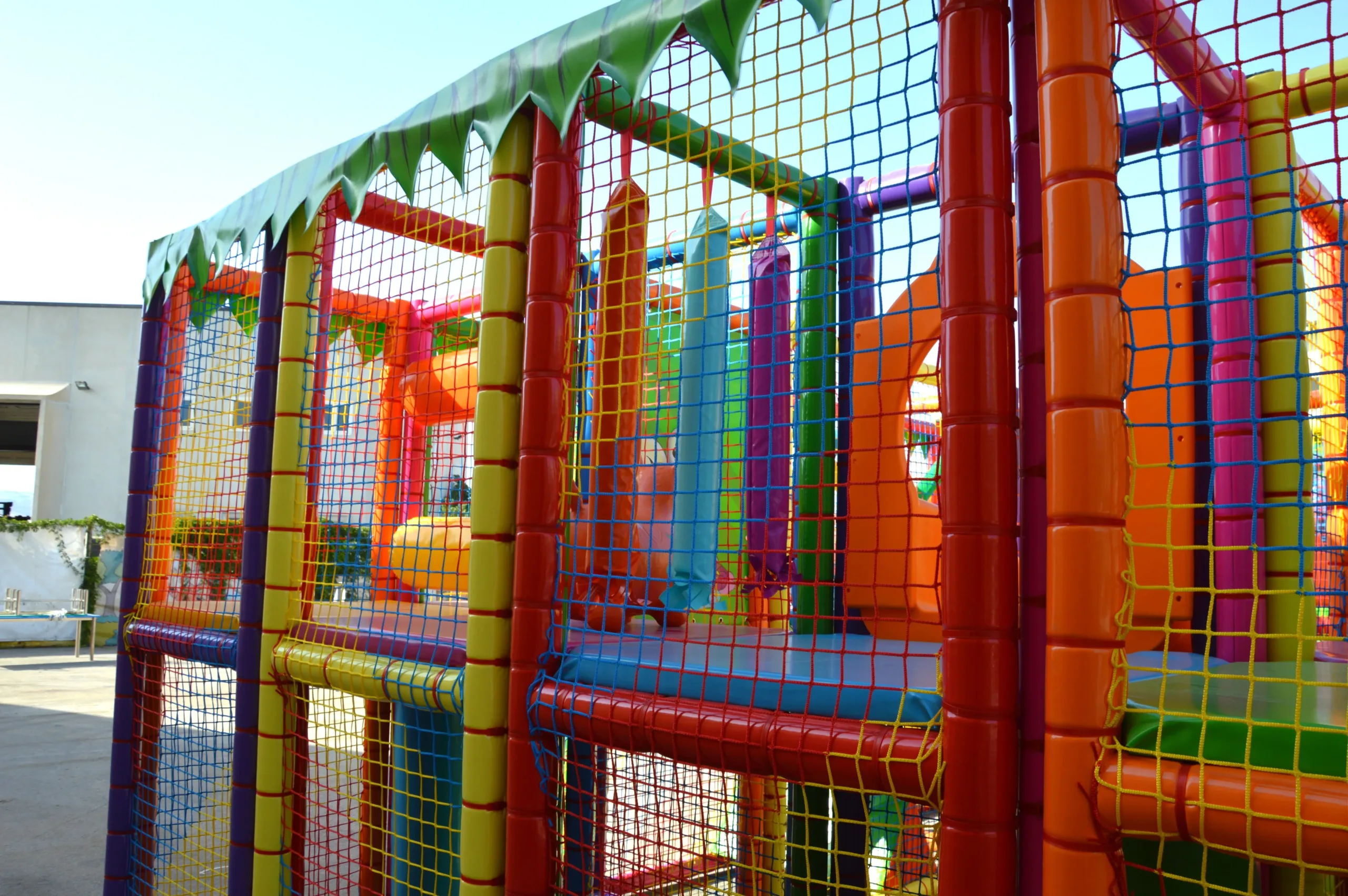 64d374d39fd00bde121e32e7_Gioco Playground Indoor (7)