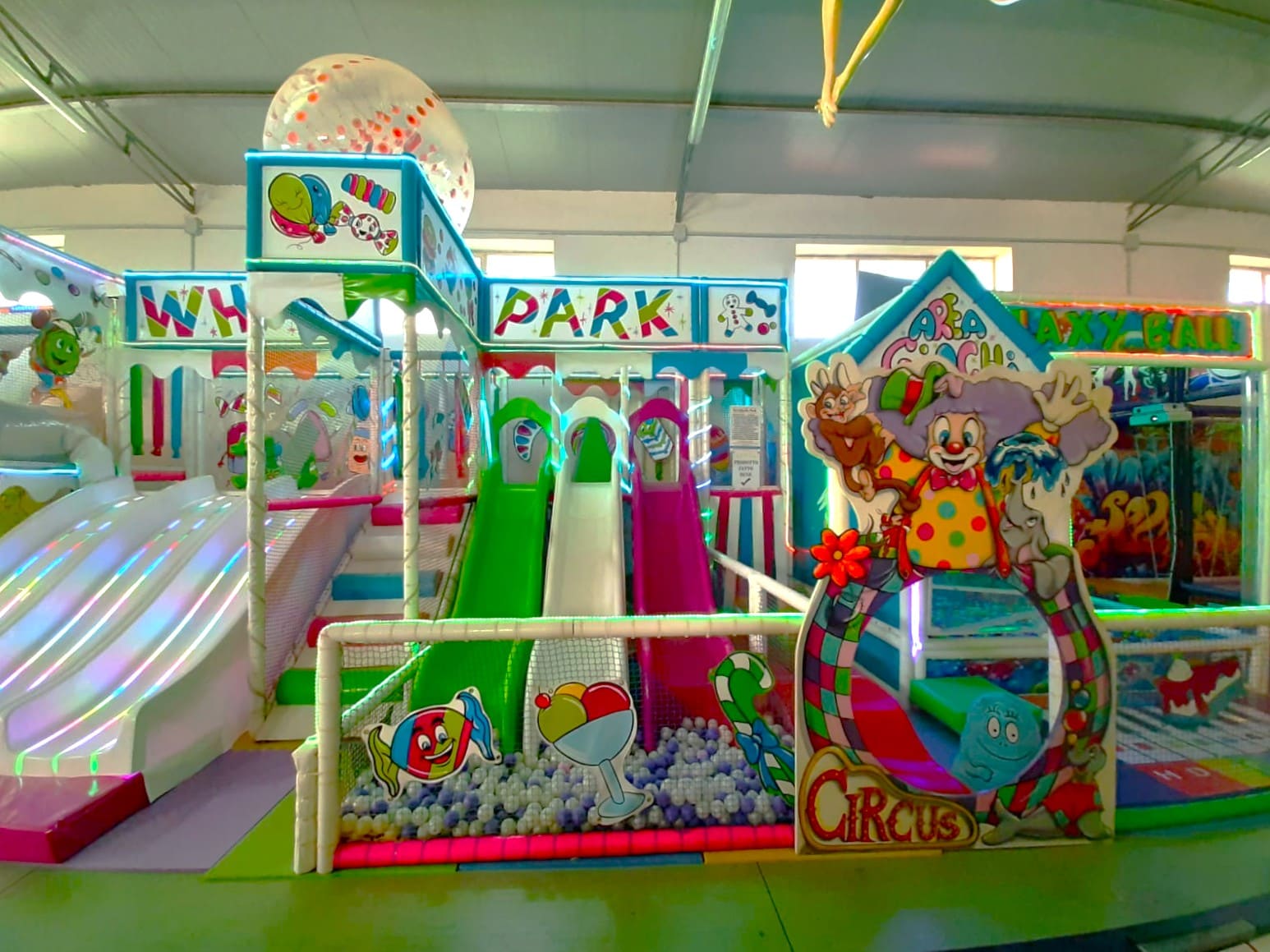 67a5f0df21be18d11eae23ec_Gioco Playground con Luci Led (42)