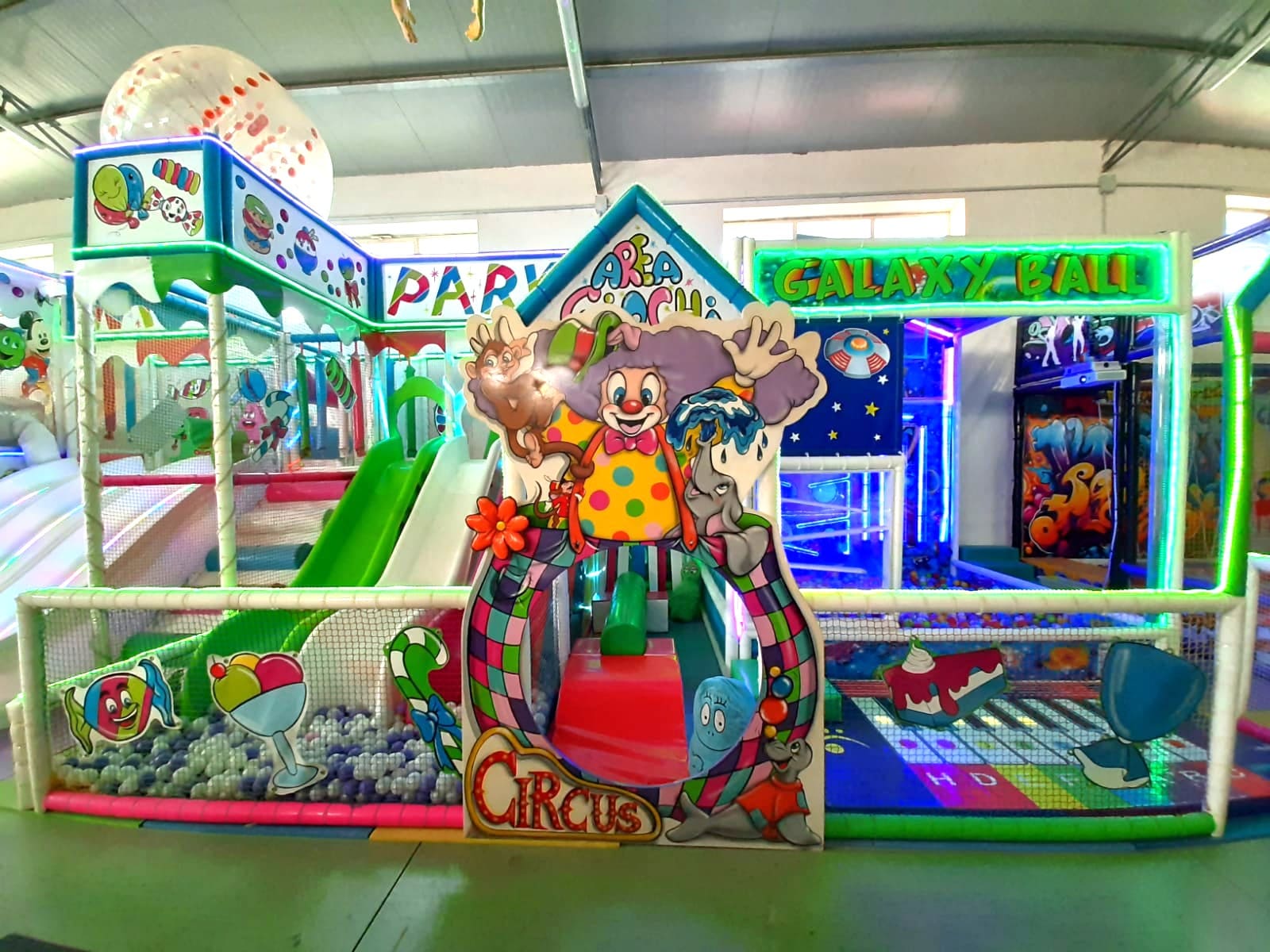 67a5f0df95151f14ac4d9b0f_Gioco Playground con Luci Led (34)
