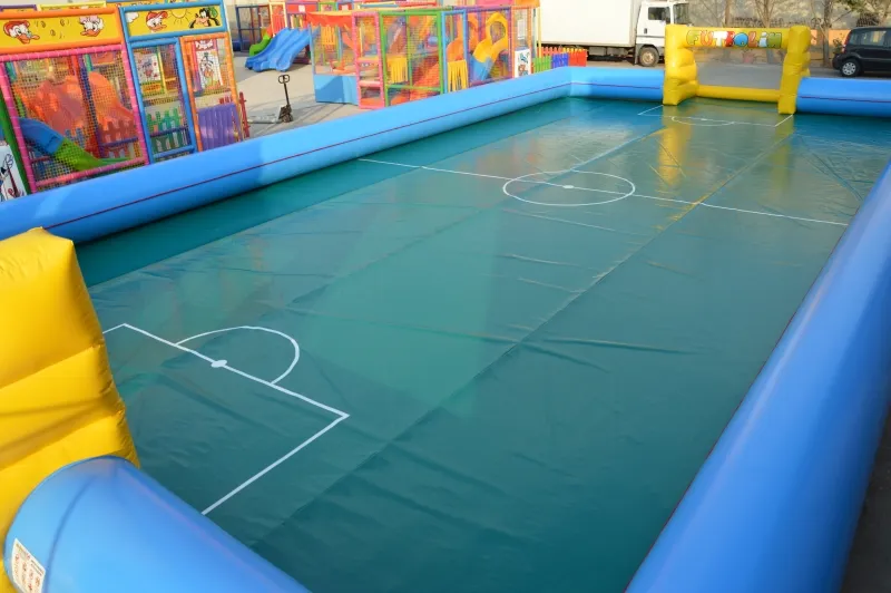 Calcio Saponato Gonfiabile 3