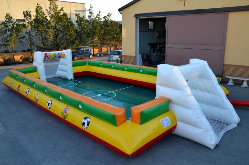 Gonfiabile Calcio Balilla Umano Basilicata 1
