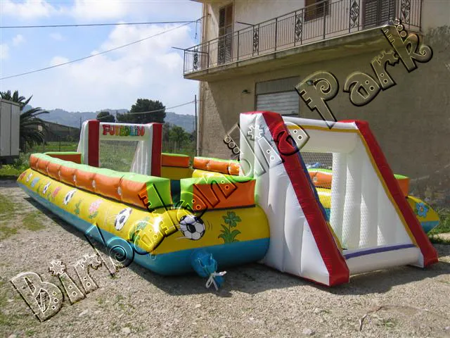 Gonfiabile Calcio Umano 7