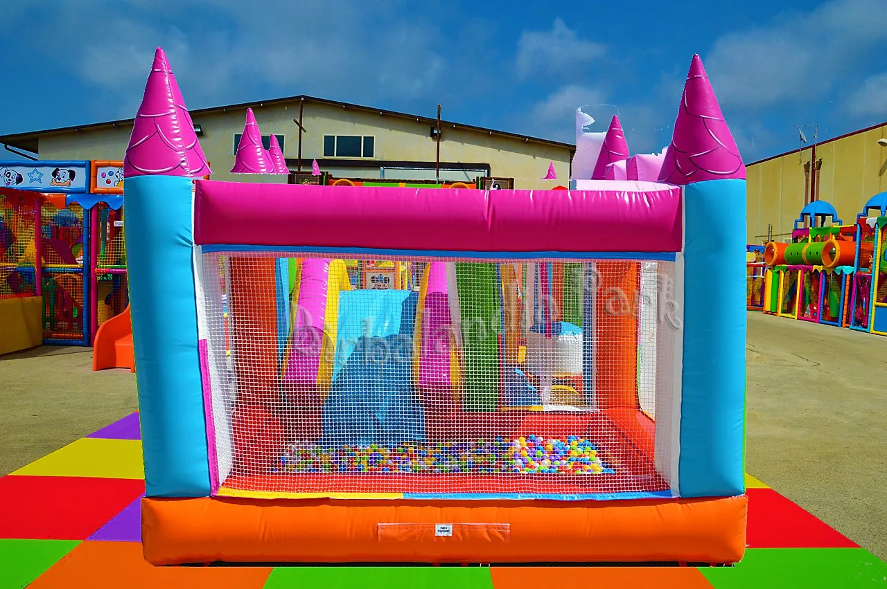 Multigioco con mega vasca palline 6
