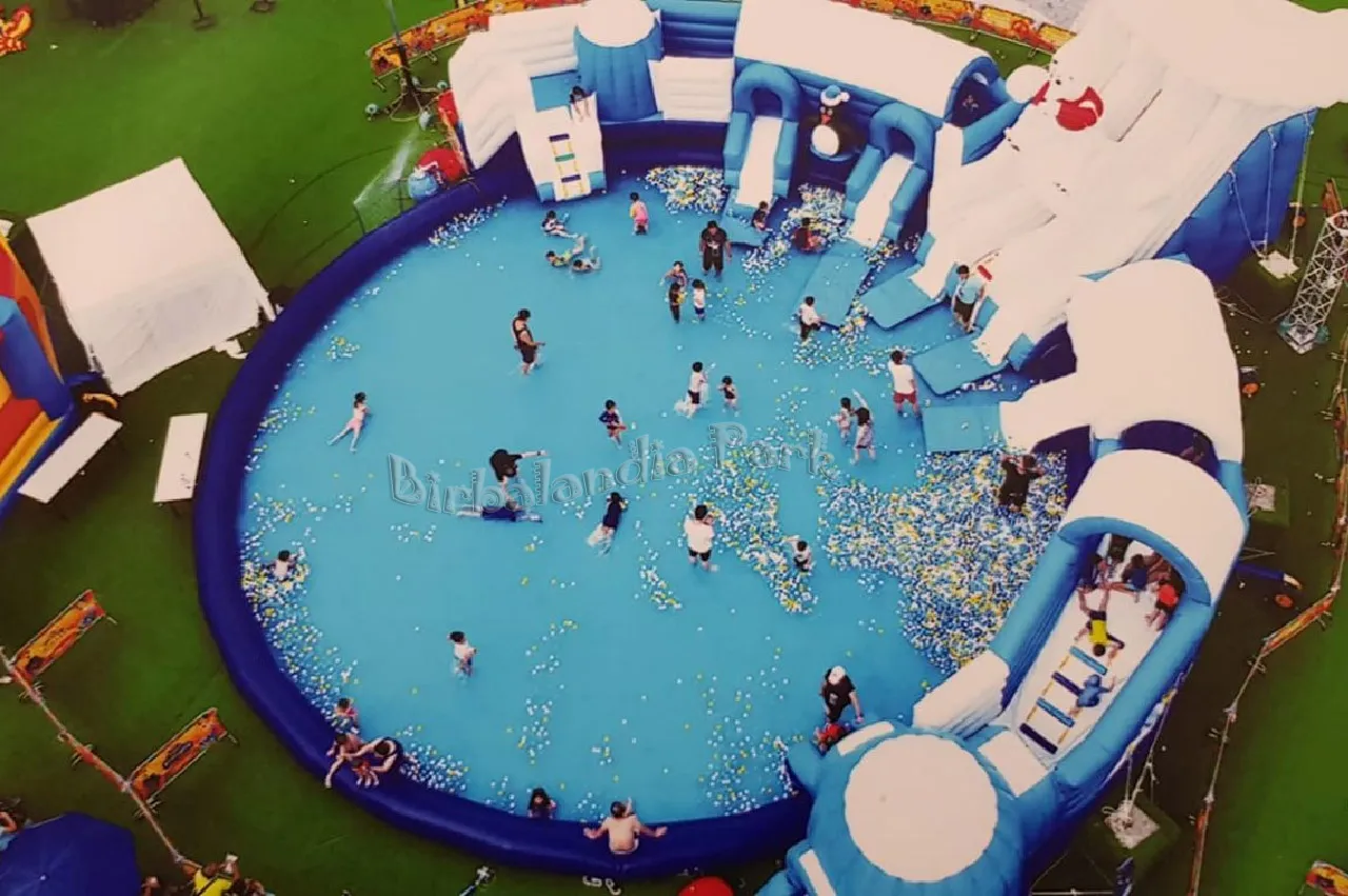 Parchi Giochi gonfiabili acquatici 3