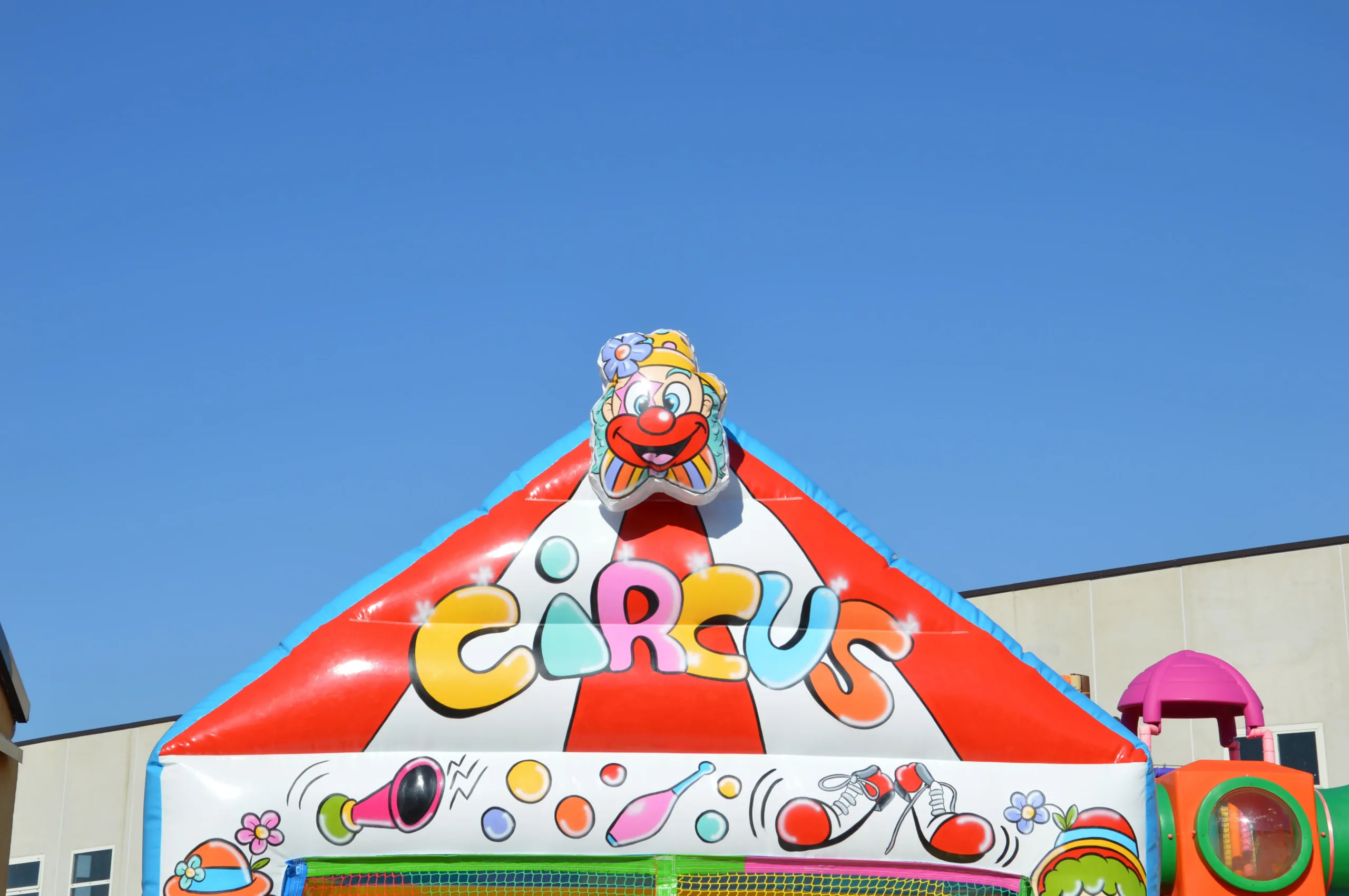 Vasca Palline Gonfiabile per Area Giochi 3