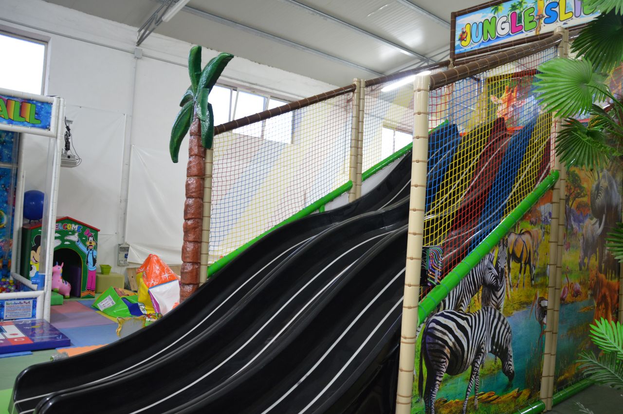 Playground scivolo con luci a led 3