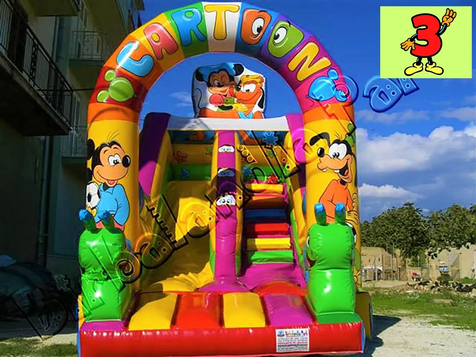 Scivolo gonfiabile ad arco entrata 3D 3