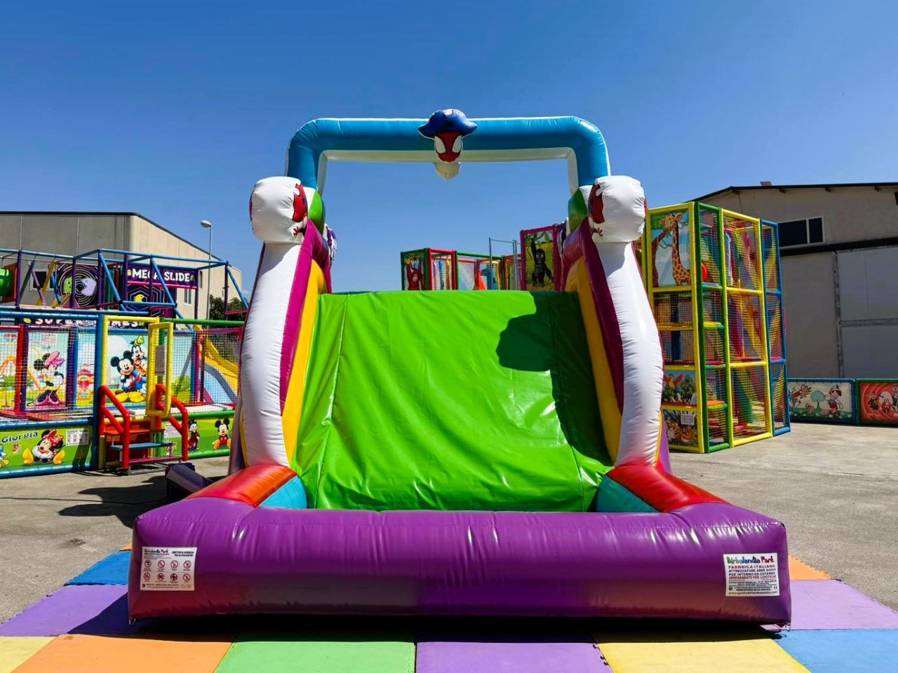 ScivoloGonfiabileAcquafun1