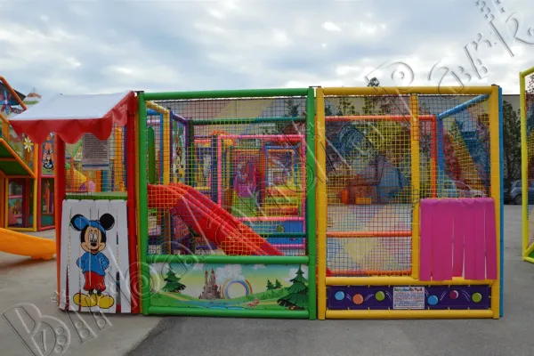 Gioco Playground Cartoon