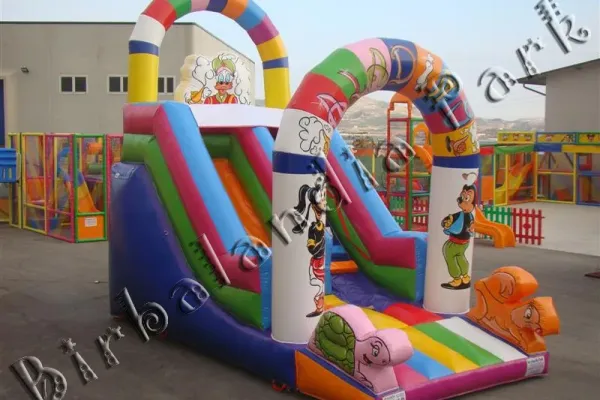 Gonfiabile Scivolo Aladin con doppio arco