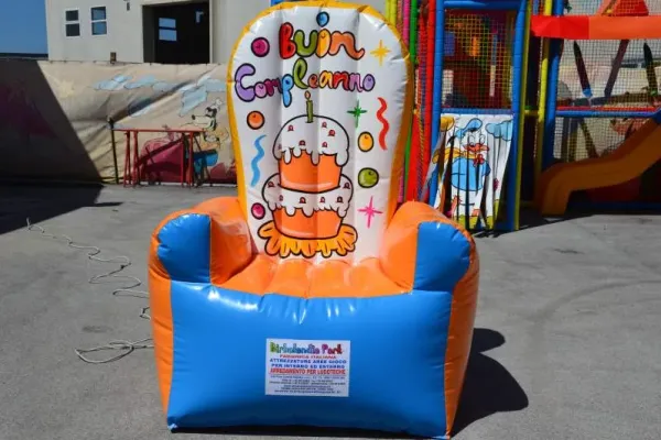 Gonfiabile Trono Torta