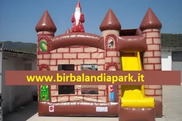 Gonfiabili Scivolo The Magic Castle