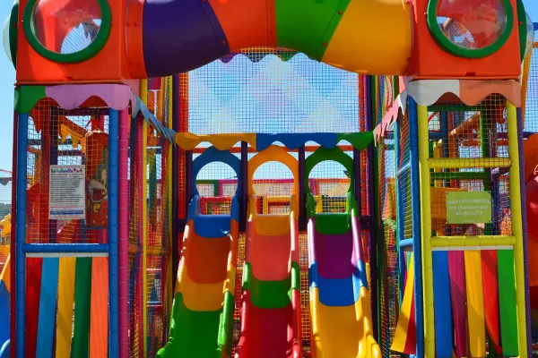 Maxi Playground