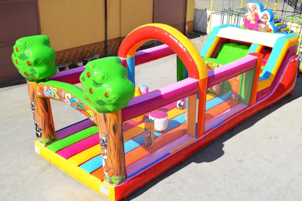 Multigioco con ostacoli per bambini
