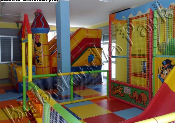 PARCHI GIOCHI INTERNI 43