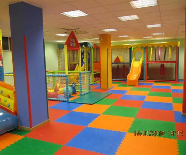 PARCO GIOCHI PATERNO' (CT)