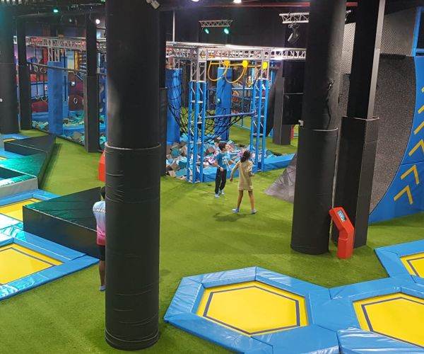 PARCO GIOCHI SPAGNA 10