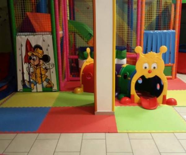 PARCO GIOCHI VALVERDE 2
