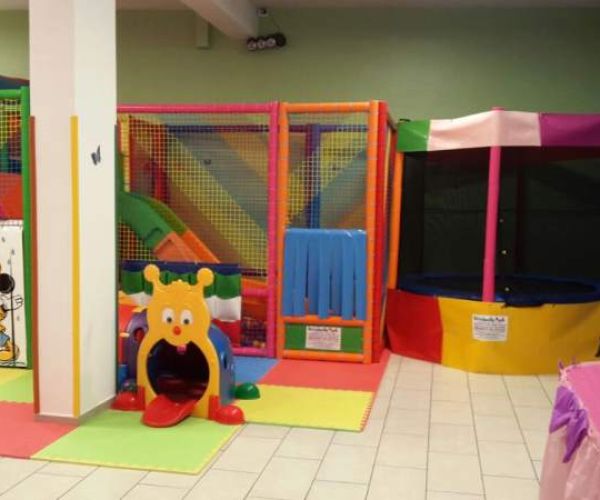 PARCO GIOCHI VALVERDE 6