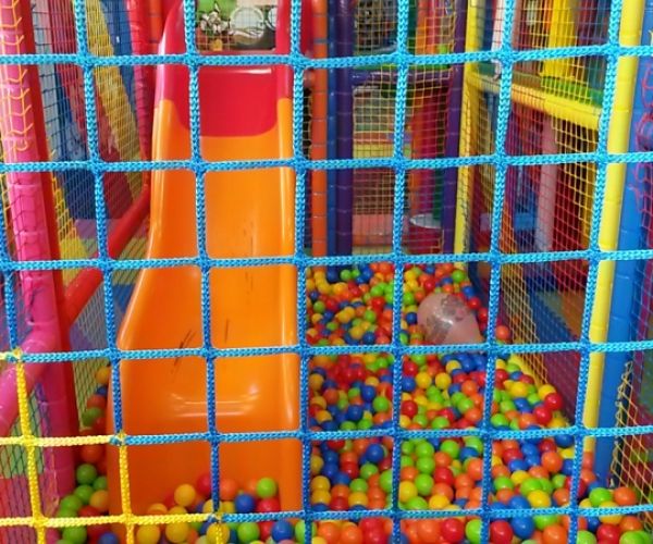PARCO GIOCHI VILLAGGIO MOSE' 9