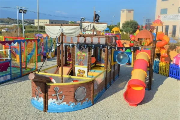 Playground Galeone con scivolo tunnel