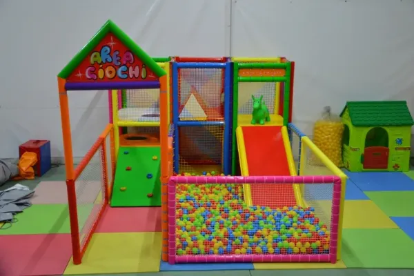Playground Levante + Area Baby