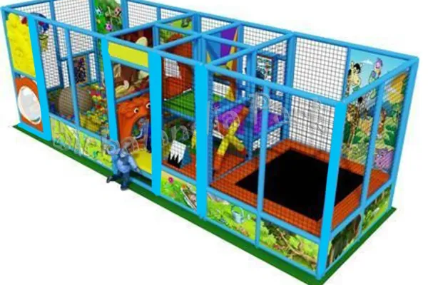 Playground con Trampolino Elastico