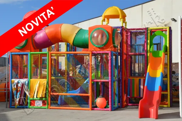 Playground con tunnel e maxi scivolata con Scivolo Grande