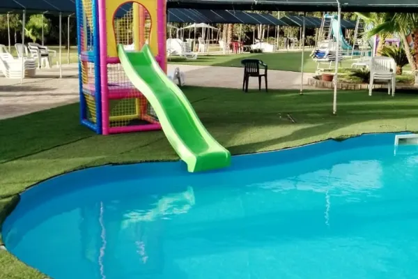 Scivoli per piscine