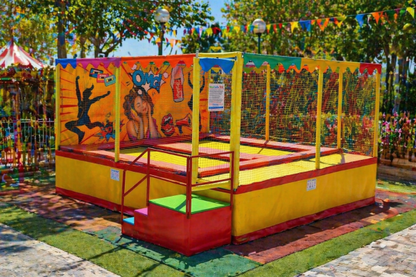 TrampolineZeroGravity
