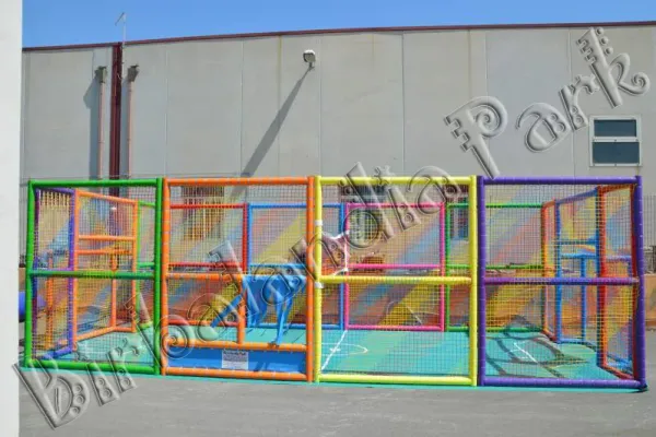 Trigioco a playground