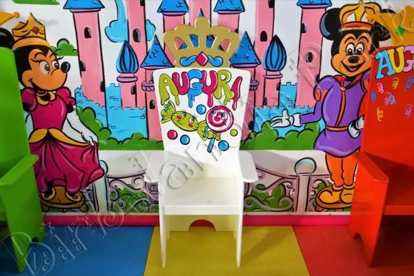 Trono White Scenografato